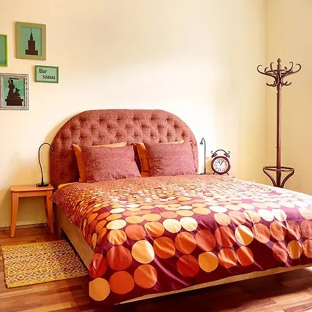아파트 Lovely Funky Flat Near Royal Park *